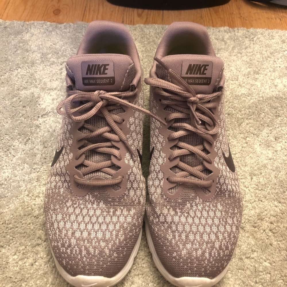 Nike Air Max Sequent 2